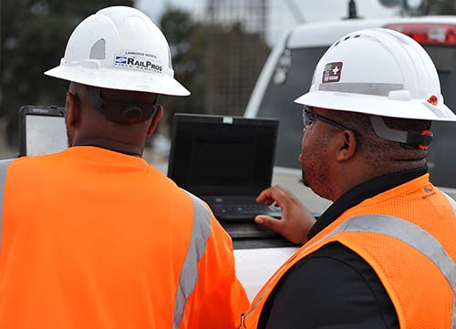 Field-Services-Constructin-Management-bg