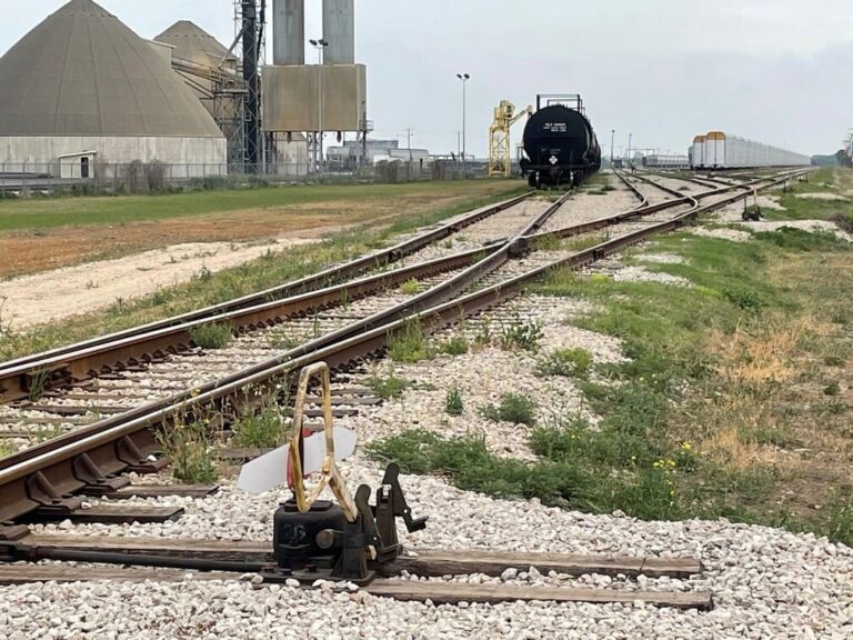 5 Things You Should Know About Track Inspection RailPros